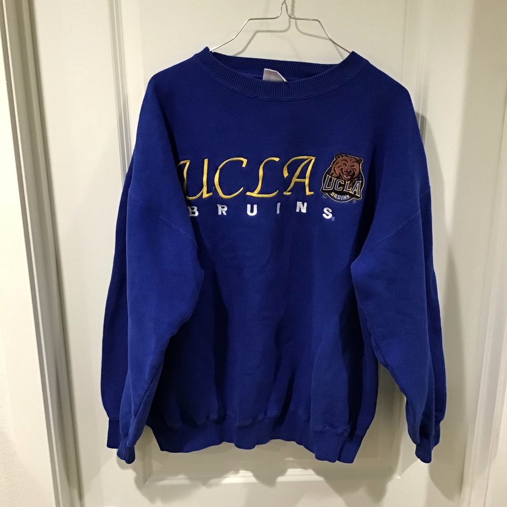 UCLA Sweater XL vtg California University LA Bruins Game-day Crewneck pull over